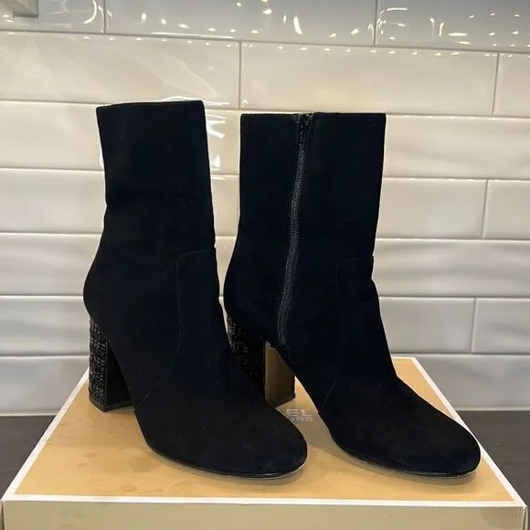 Black suede Michael Michael Kors Yoonie round toe Ankle Boots
