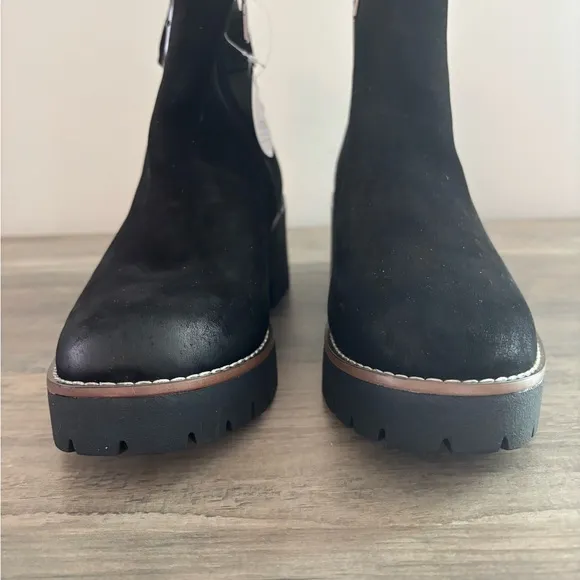 Blondo Dahlia Boot Black Leather Suede Waterproof Chelsea Booties size 8 new