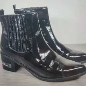 Blondo Elvina Waterproof patent Leather Ankle Boots black size 6.5