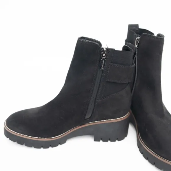 Blondo. New! Waterproof Dahlia Boots.