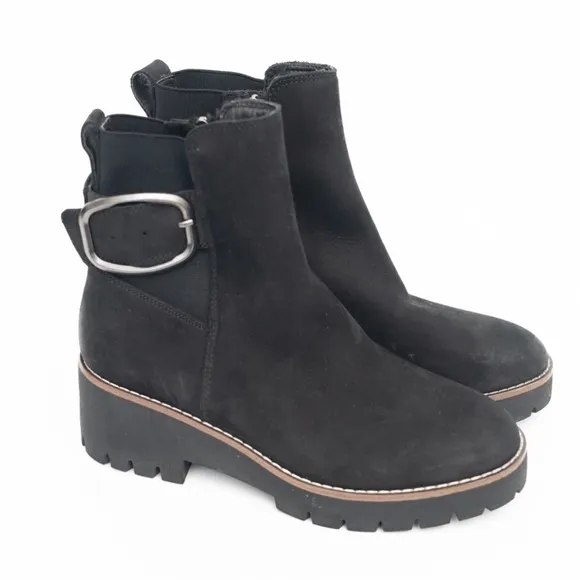 Blondo. New! Waterproof Dahlia Boots.