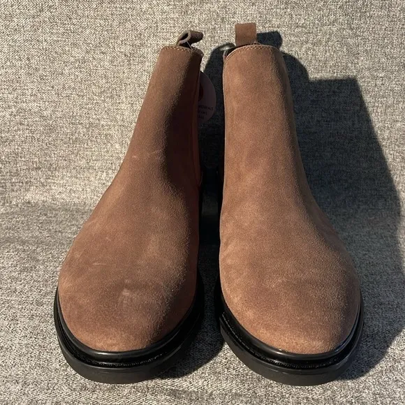 Blondo USA Ryder Waterproof Boots. NWT