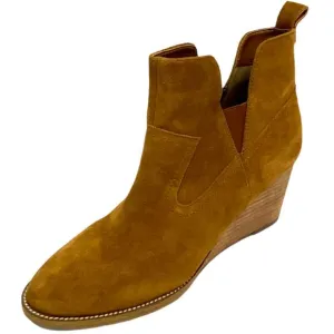 BLONDO Waterproof Brown Suede Irving  Wedge Ankle Boots 9 Women's