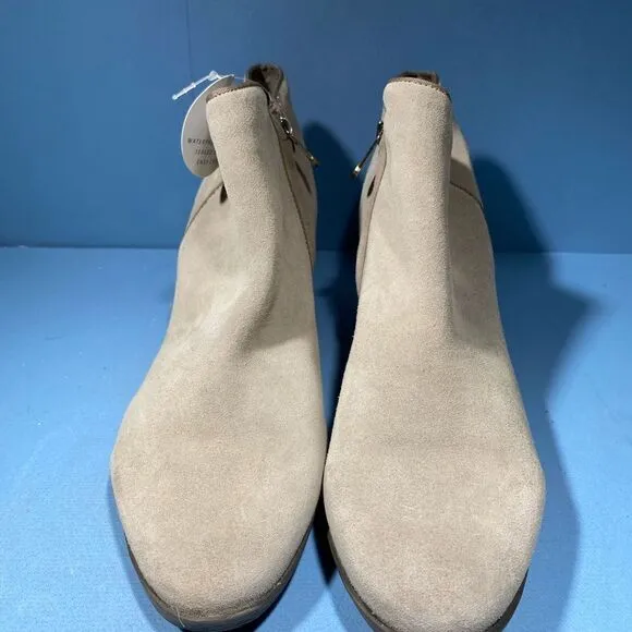 Blondo Chelsea Waterproof Booties Boots Women's Size 10 Tan Suede Leather