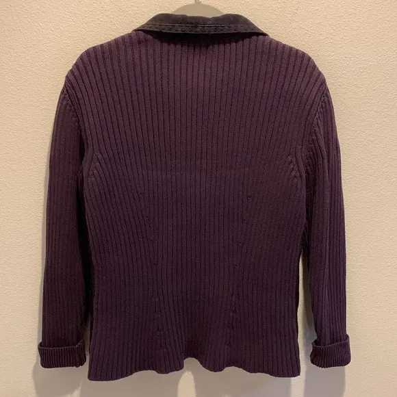 Blue Willis Womens Purple Suede Sweater/Jacket. Size Large. Two front pockets.﻿﻿