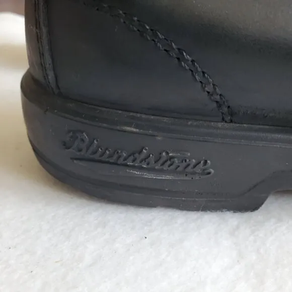 Blundstone Men's Black Leather Chelsea Boots Size 7