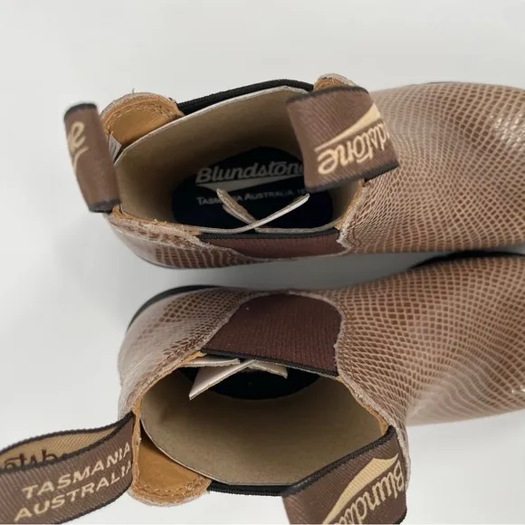 Blundstone Tan Ankle Boots