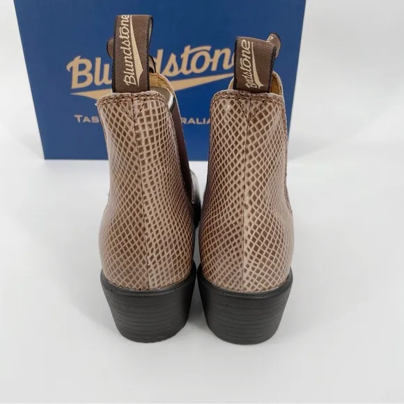 Blundstone Tan Ankle Boots