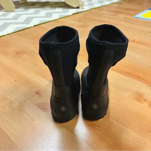 Bogs Black Glosh Rubber Waterproof Winter Rain Snow Boots Kids Size 13