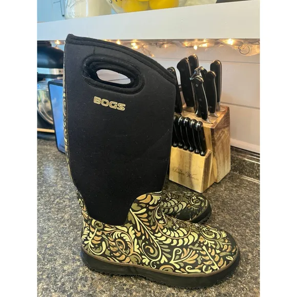 Bogs 'Classic' Ultra High Waterproof Snow Boot with Cutout Handles