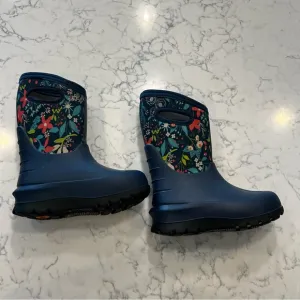 Bogs Neo-Classic Kids Winter Boots Navy Floral Waterproof -35 Size 12