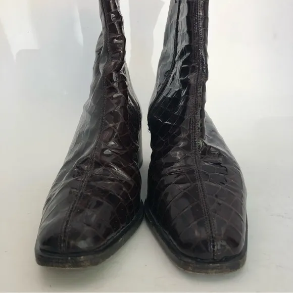 Boots Ankle, Patent Leather Burgundy size 37.5 By Armando Pollini Made in Italy
