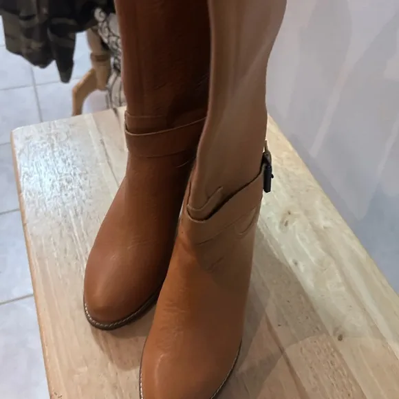 Boots Leather