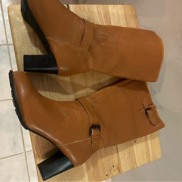 Boots Leather