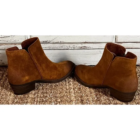 Born Brinlee Ankle Boots 6