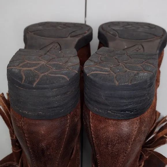 Born Eton Brown Suede Boho Distressed Zipper Tassel Cross Straps Ankle Boots Sz7