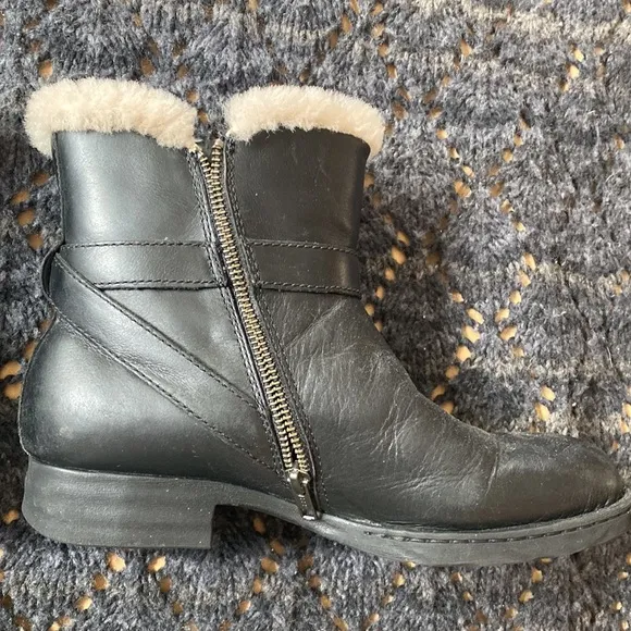 Born short leather women boots