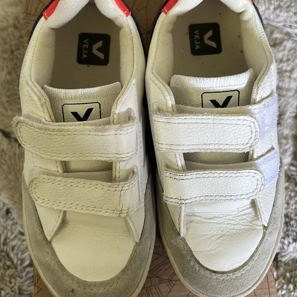 Boys v12 veja sneakers