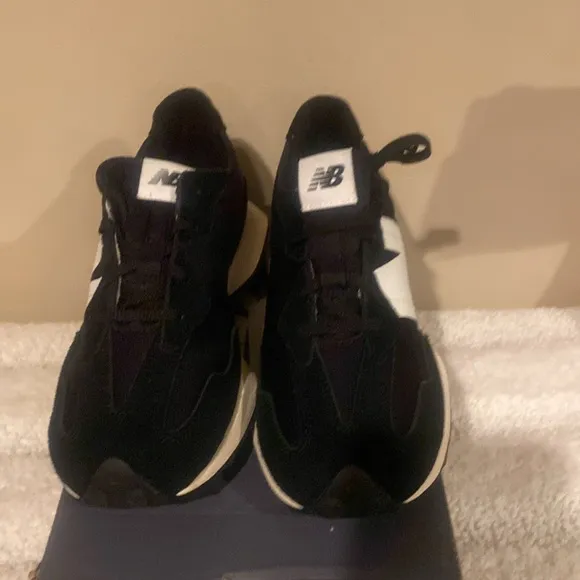 Brand New Kids New Balance Sneakers