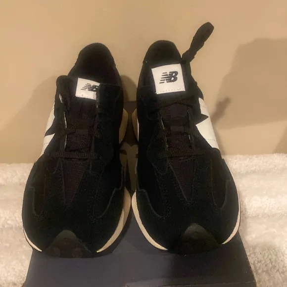 Brand New Kids New Balance Sneakers