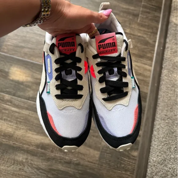 Brand new Puma RS-X Suede Multi Colorful Patterned Sneakers 5.5 7