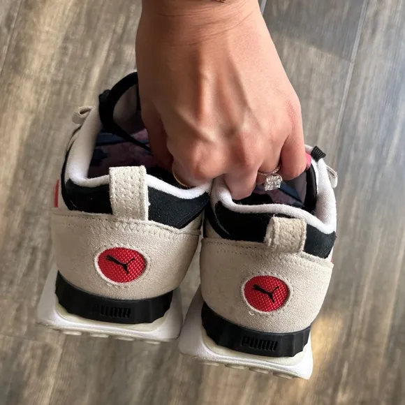 Brand new Puma RS-X Suede Multi Colorful Patterned Sneakers 5.5 7