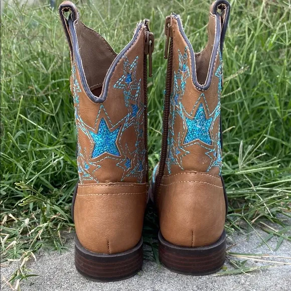Brown Cowboy Boots with Blue Star Embroidery toddler 8 cowgirl boots
