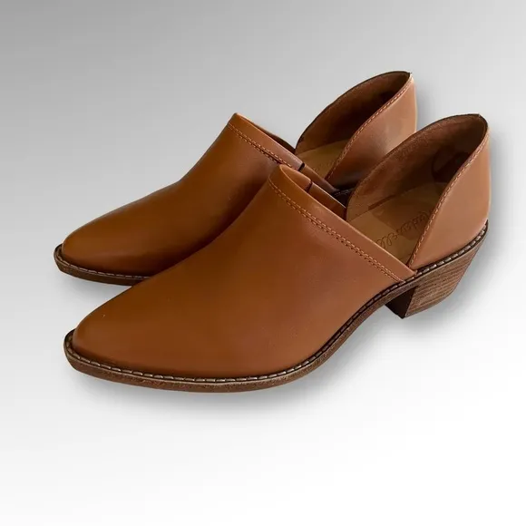 Brown leather Madewell Leather Boots.
