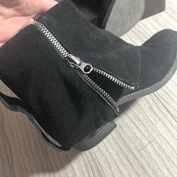 Butter-soft Genuine Suede Boots, Sz 9