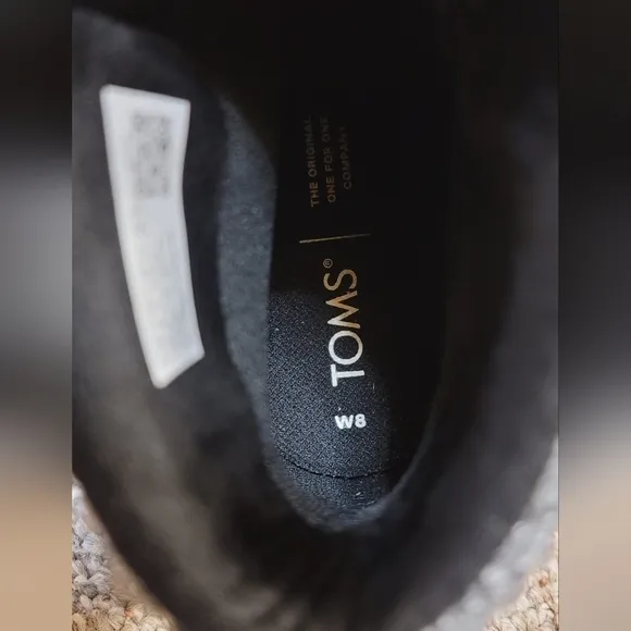C - Toms Mesa Suede black boots