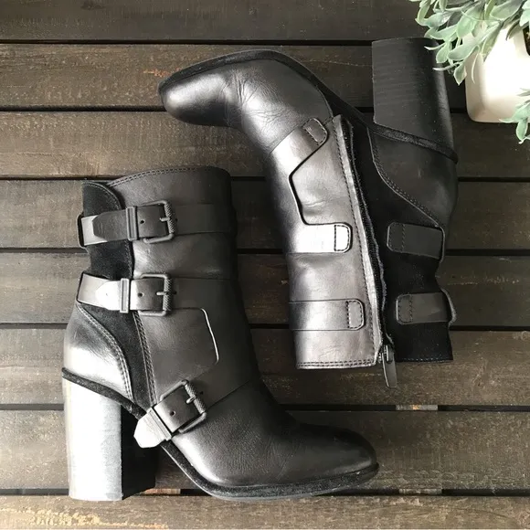 Calvin Klein Jeans Black Leather Ankle Boots Susie Cow Crust Size 7 Monk Strap