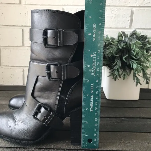 Calvin Klein Jeans Black Leather Ankle Boots Susie Cow Crust Size 7 Monk Strap