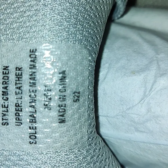 Calvin Klein men's sneakers-NEW