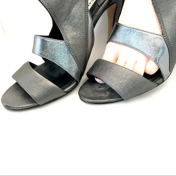 CAMILLA SKOVGAARD DARK SILVER ANTHRACITE  LEATHER STILETTO HEELS (38)