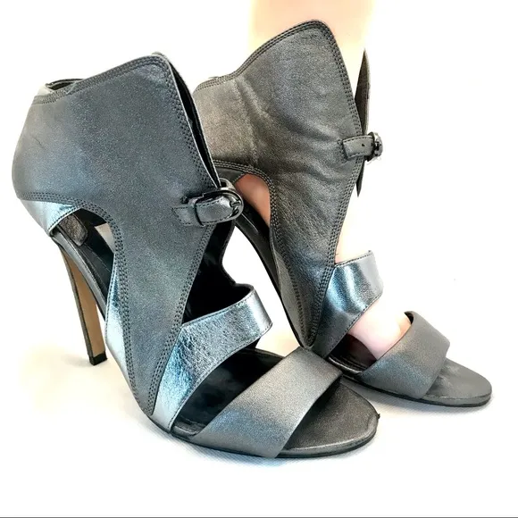 CAMILLA SKOVGAARD DARK SILVER ANTHRACITE  LEATHER STILETTO HEELS (38)