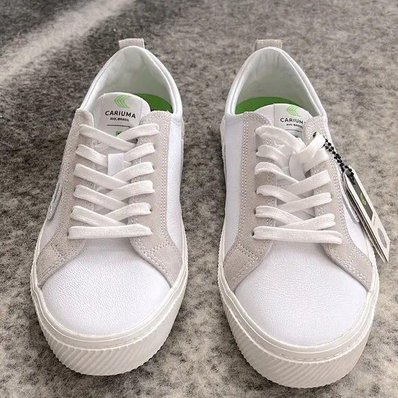 Cariuma Men’s CATIBA Low Off White Leather &amp; Ice Suede Sneaker