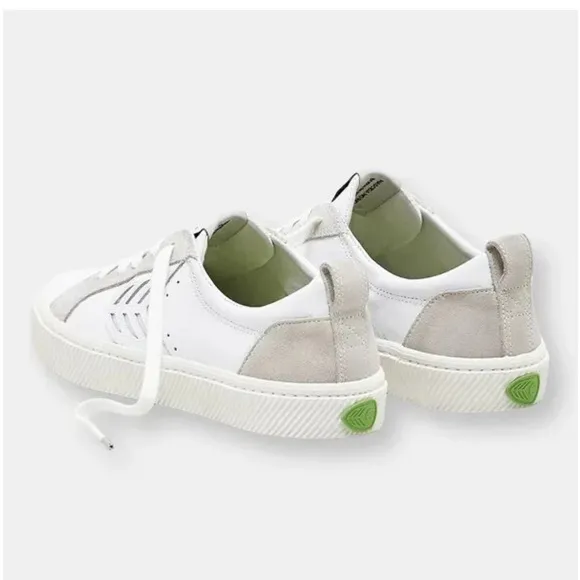 Cariuma Men’s CATIBA Low Off White Leather &amp; Ice Suede Sneaker