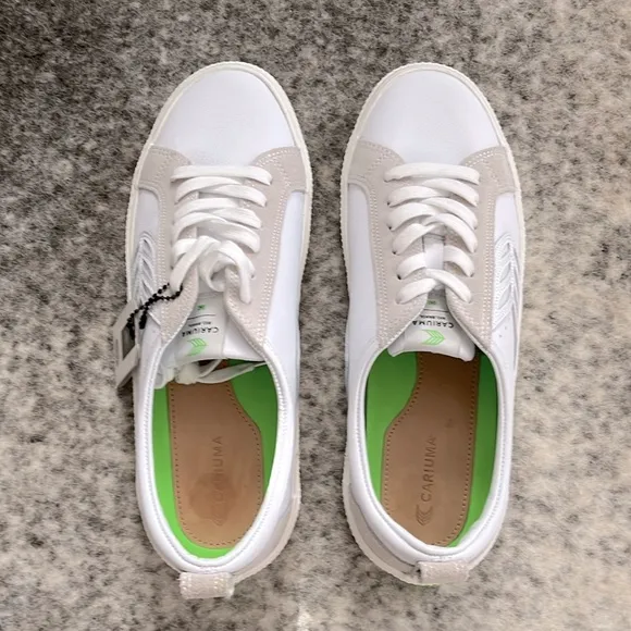 Cariuma Men’s CATIBA Low Off White Leather &amp; Ice Suede Sneaker