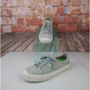 Cariuma Sneakers Men's Size 10.5 Light Blue Suede