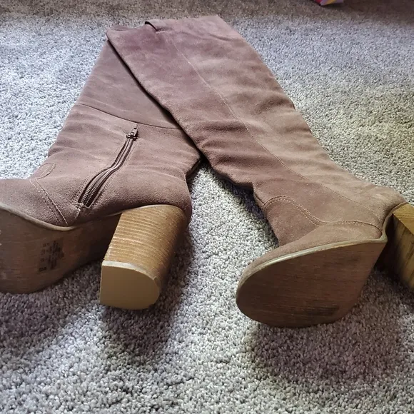 Carlos by Carlos Santana knee high boots