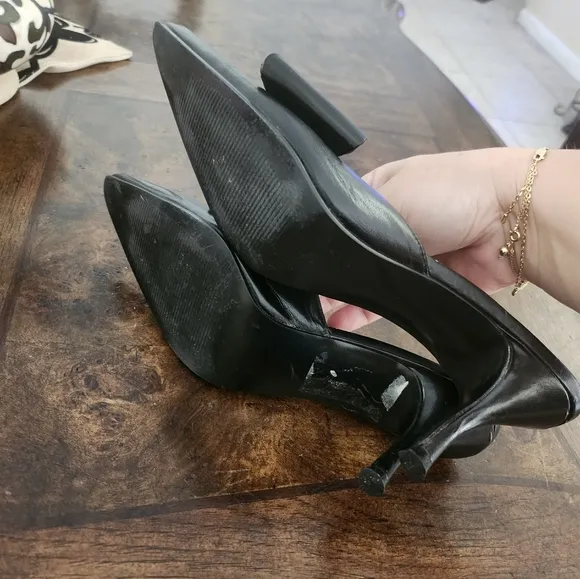 Carlos Falchi leather shoes size 7.5