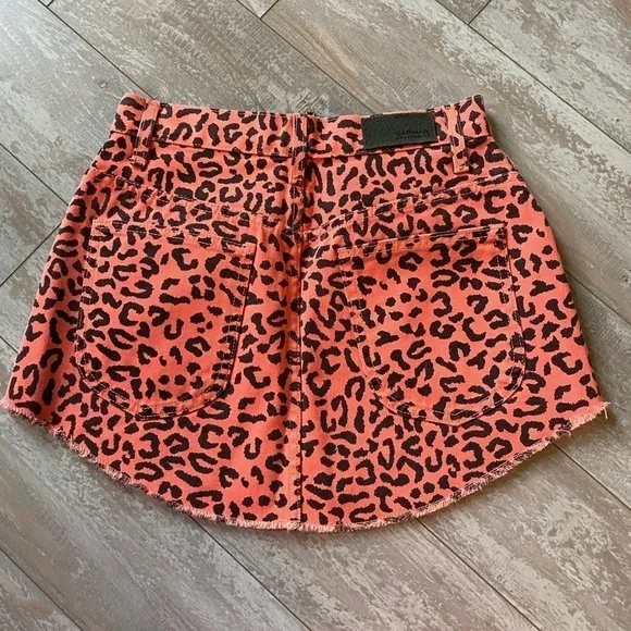 Carmar Cheetah Denim Skirt Size 27 WORN ONCE