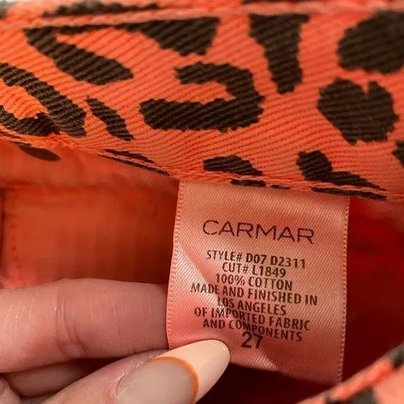 Carmar Cheetah Denim Skirt Size 27 WORN ONCE