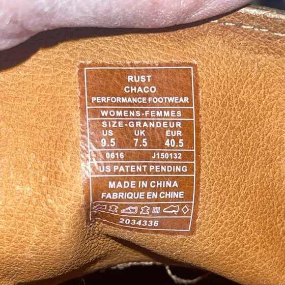 Chaco Fields Women's Waterproof Leather Ankle Boots Dark Brown Sz 9.5 GUC