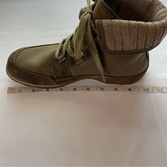Chaco Ivy Brown/ Gray Barbary Ankle Leather Boots Size 7.5