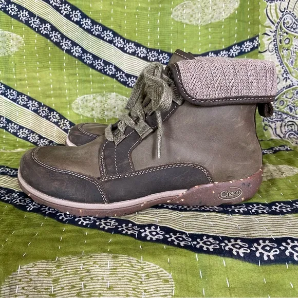 Chaco Ivy Brown/ Gray Barbary Ankle Leather Boots Size 7.5