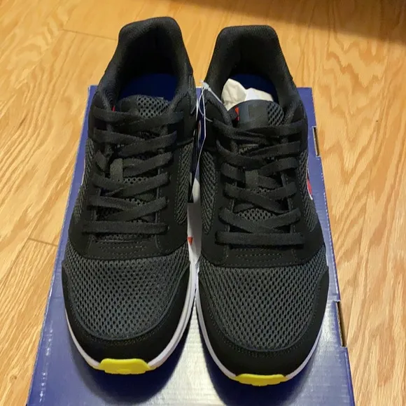 Champion® Vigor Men's Sneakers-Size:10, Black