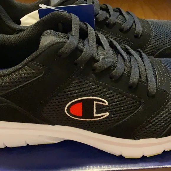 Champion® Vigor Men's Sneakers-Size:10, Black