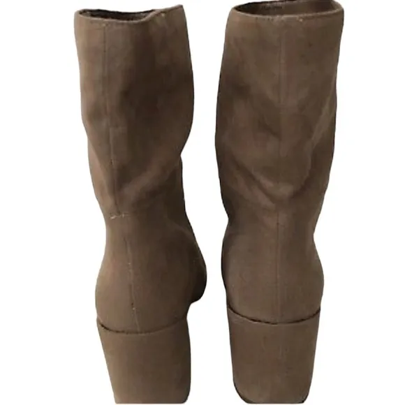 Charles David Quinton Suede Ankle Boots Booties