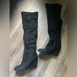 CHINESE LAUNDRY boots